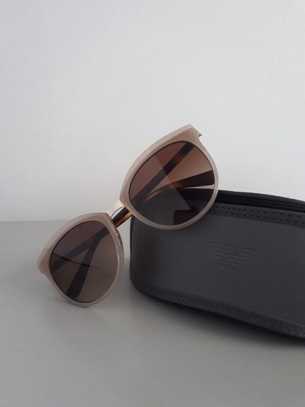 Óculos de Sol Feminino Empório Armani - Óculos Escuros Empório Armani