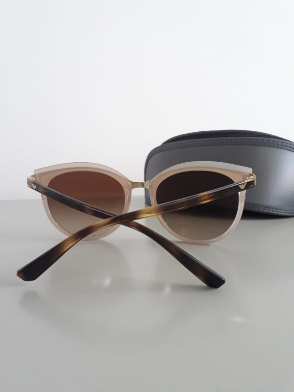 Óculos de Sol Feminino Empório Armani - Óculos Escuros Empório Armani - Image 3