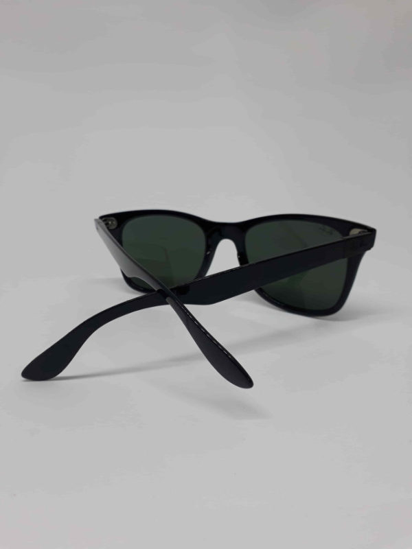 Óculos Ray-Ban Modelo RB4195 601/71 em São Paulo, Zona Leste, SP - Image 3